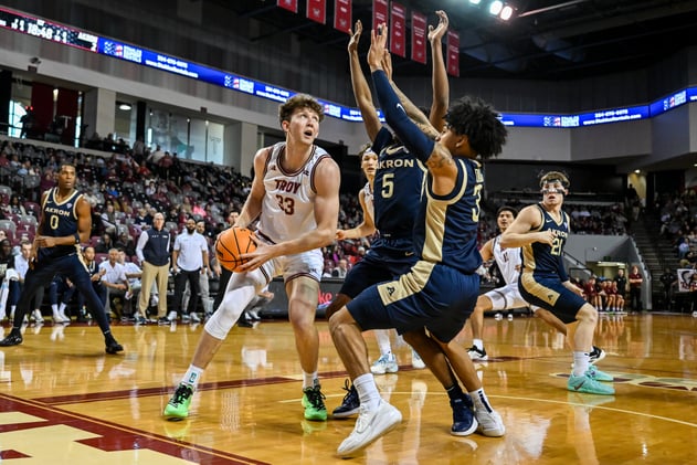 One Troy Today 2/27: Quest To Clinch