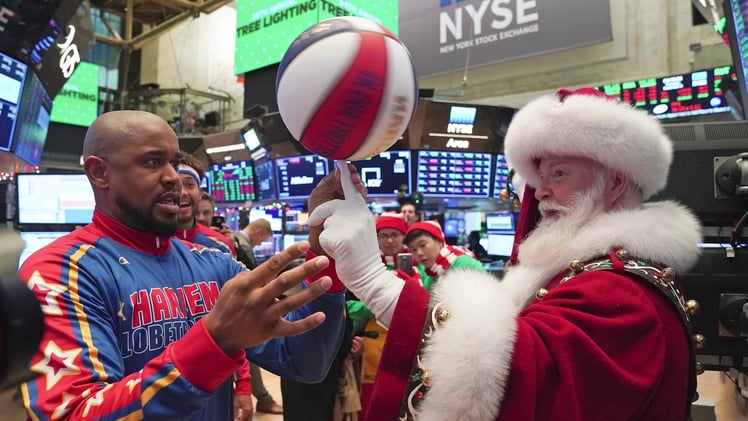 Steeper Curve, Stronger Trade Balance: Markets Find Year-End Footing