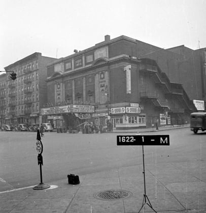 The Curious Building at 1421 Fifth Avenue