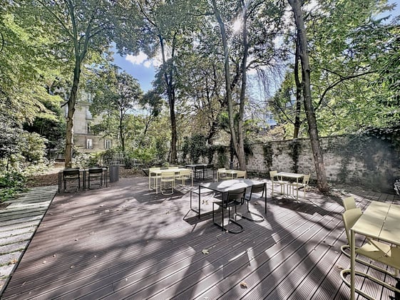 🌿 Un jardin privé dans le Triangle d’Or