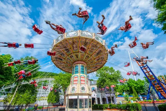 🦪 Oyster Fest Fun, Paddle Races & Mohegan Festival Await