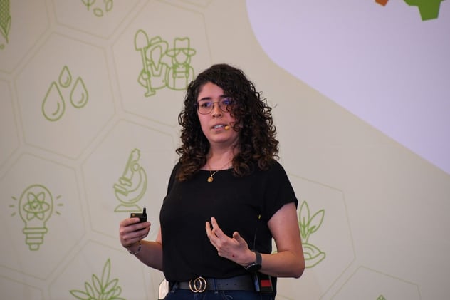 Mujeres, ciencia y red