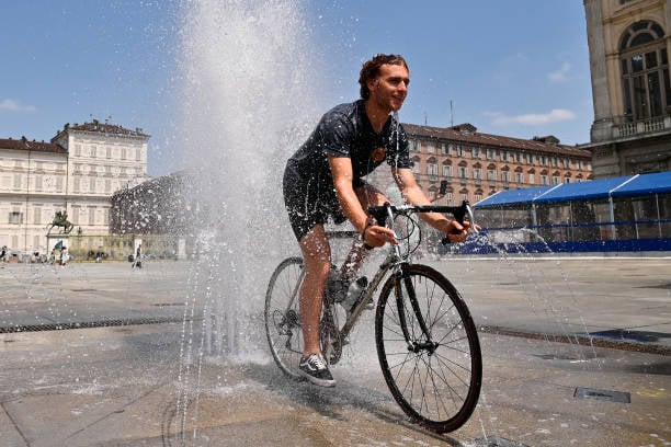  More Women Work As Men Stay Home, What Makes You Cool, & American Pride Falls