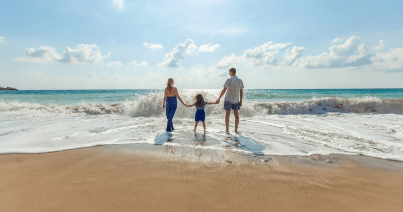 Fly Far, Pay Less: This Week’s Top Travel Picks