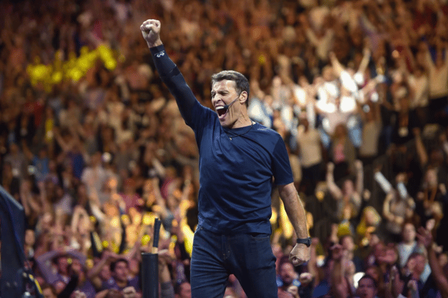 Cómo Ganar Más Confianza Sobre Ti: 10 Tips de Tony Robbins