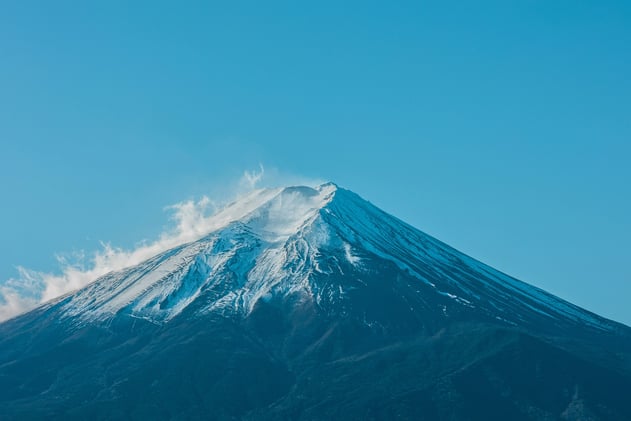 A change in Japanese yachting regulations