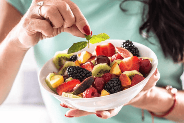 When Eating Fruit May Benefit Energy, Sleep, and Weight Loss