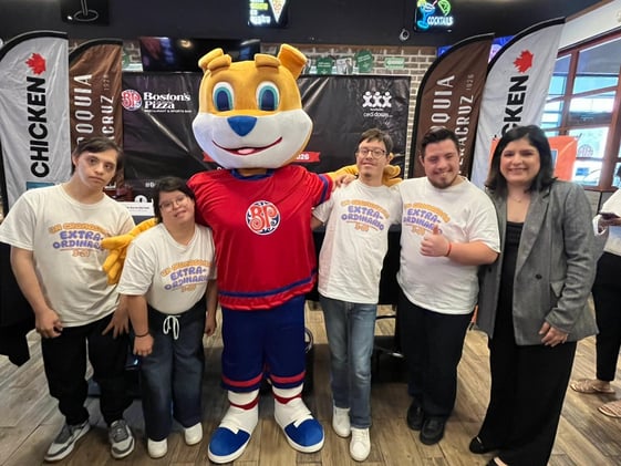 El Sabor de Boston’s, el "Crunch" de MB Chicken y la Tradición de La Parroquia se unen por Cedi DOWN