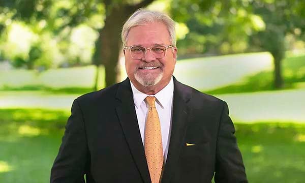 🟠 Longtime TV Anchor Dies