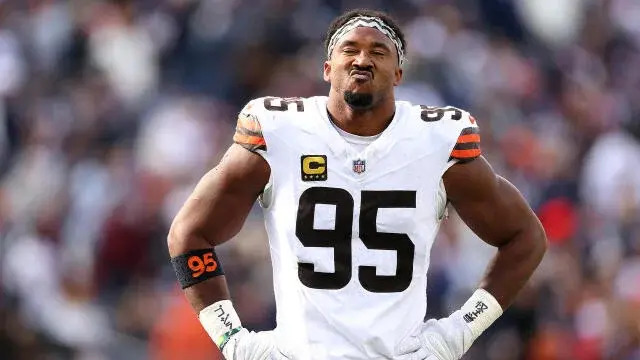 The elephant in the room impacting Eagles' Myles Garrett pursuit