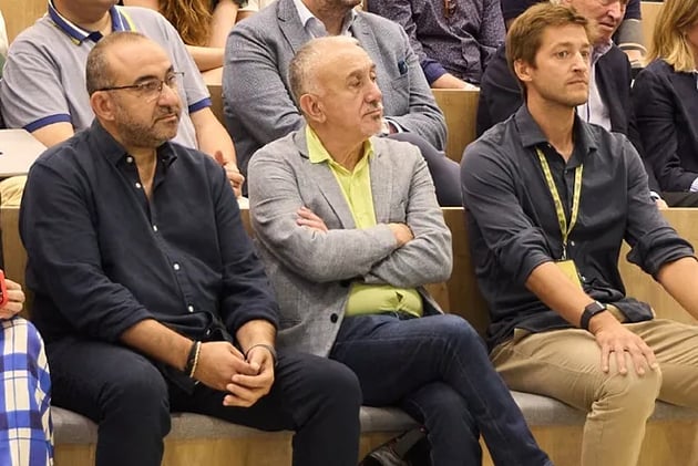 #77 PSOE, CCOO y UGT celebrando el aniversario de Glovo