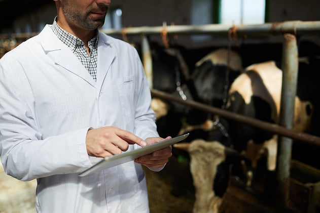 The Role of Data Sharing in Reducing Risky Foodborne Outbreaks