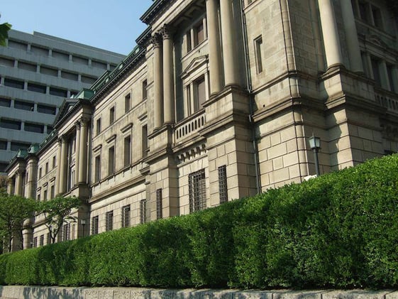“BoJ’s JGB Holdings Skyrocket to Unprecedented Record in March – Experts Weigh In!”
