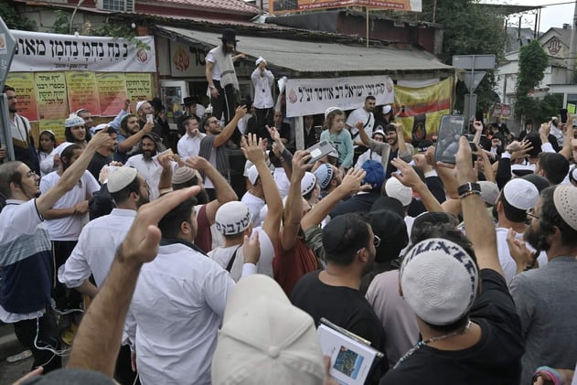 Ukraine Recognizes Rabbi Nachman’s Grave in Uman as National Heritage