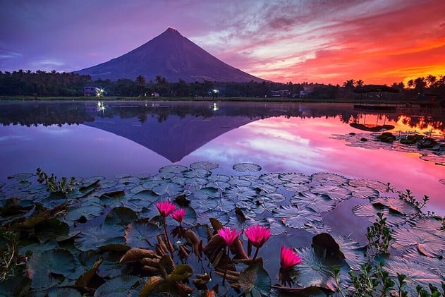 Sumlang Lake — Lakeside Calm at Mayon’s Feet