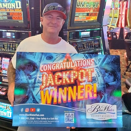 🎰 Vegas Holiday Tips, New Gambling Movie and Big Winners – Jackpot Journal Inside! 