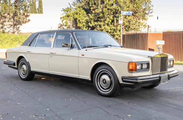 When a Michael Jackson Rolls Loses the Room