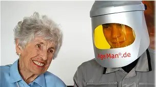 Un traje para sentirse de 75 años de edad