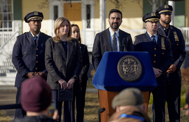 NYC Mayor Condemns Protest Before Calling ISIS Inspired Bomb Attempt Terrorism