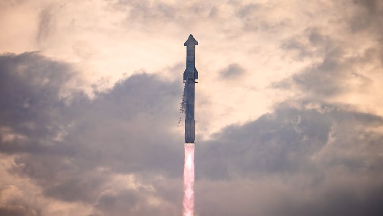 SpaceX Starship: A Bold Leap into the Future