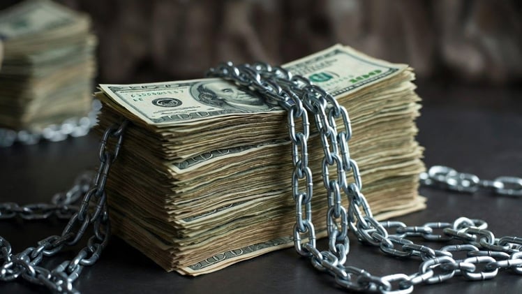 Paychecks On The Line As Student Loan Garnishment Returns