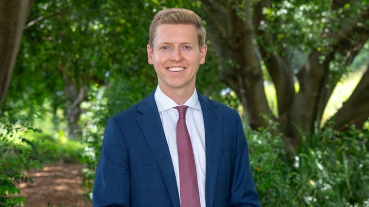 🍀 How a Young Agent Outpaced the Market-With Data, Discipline, and a Pair of Lucky Socks