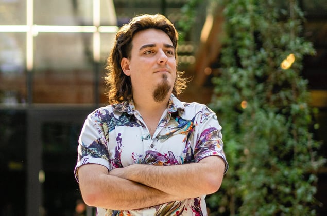 Billionaire Palmer Luckey on on why he only flies coach