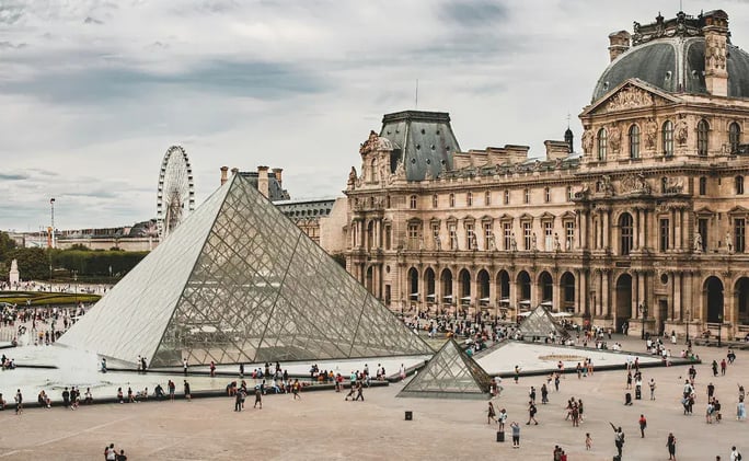 Louvre in Revolt