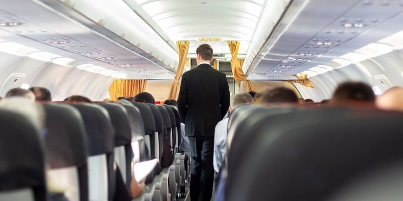 Matador Travel Newsletter: Man Poses as Flight Attendant to Score Free Flights