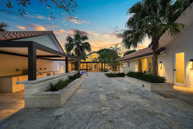 🌅 Waterfront, Countryside, and Designer A-Frame Homes