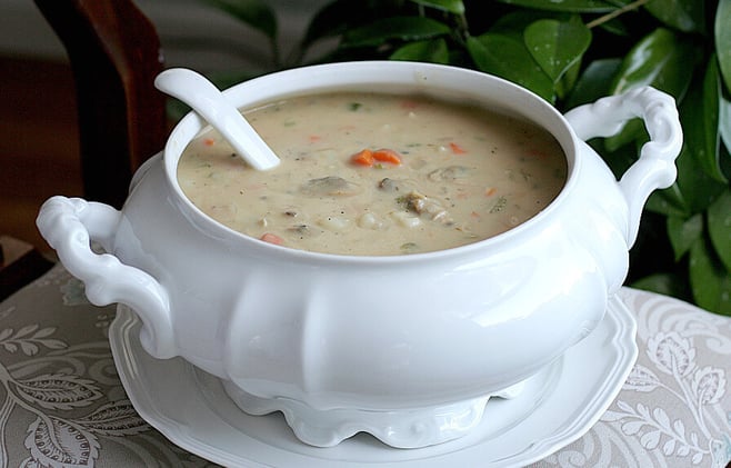 Classic East Hampton Clam Chowder Recipe