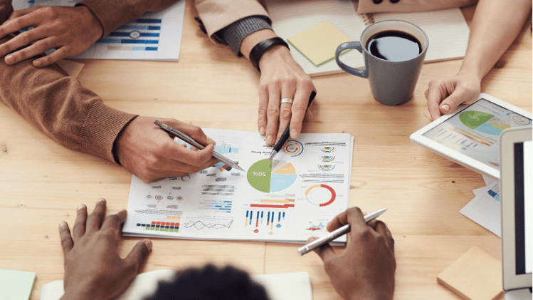 How To Expand Your Business: Growth Strategies In 2022