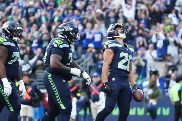 Seattle y Rams mandan en la Nacional