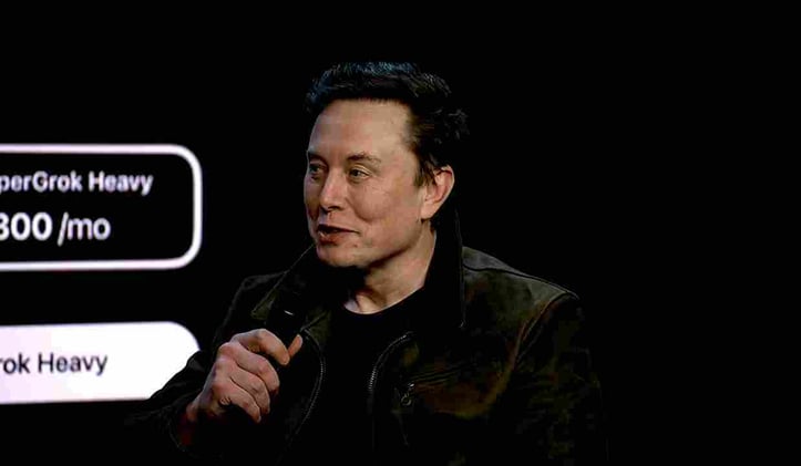 🚀 Elon Musk contraataca con Grok 4 y arrasa en todos los benchmarks