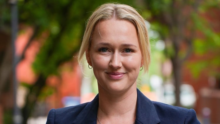 📢 Why Your Gut Might Be the Smartest Voice in the Room