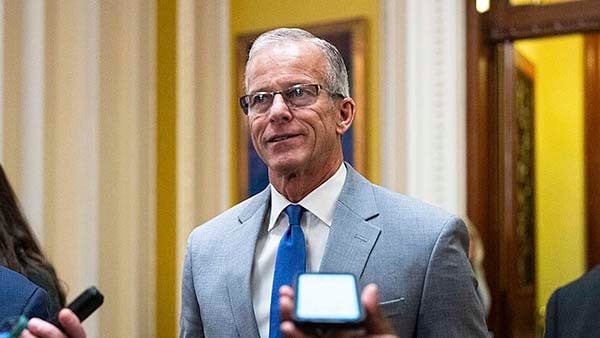 🟠 Government Shutdown Ends