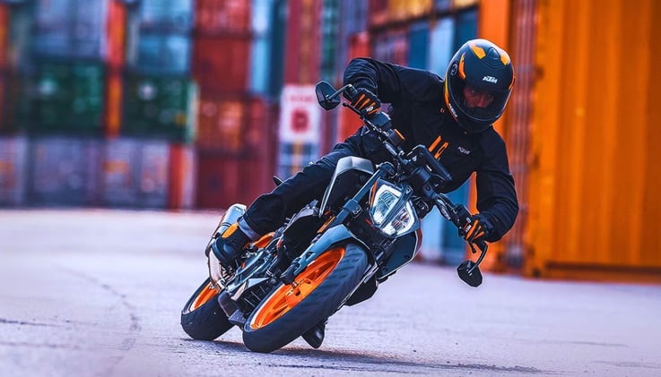 KTM Duke 390 Top Speed देख आपके भी उड़ जायेंगे होश, Real Speed आई सामने, जानें सारी सच्चाई 