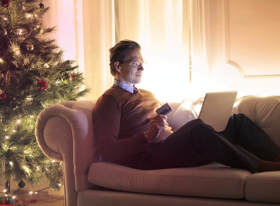 Consumer Expectations vs Reality for Holiday Shopping Experiences