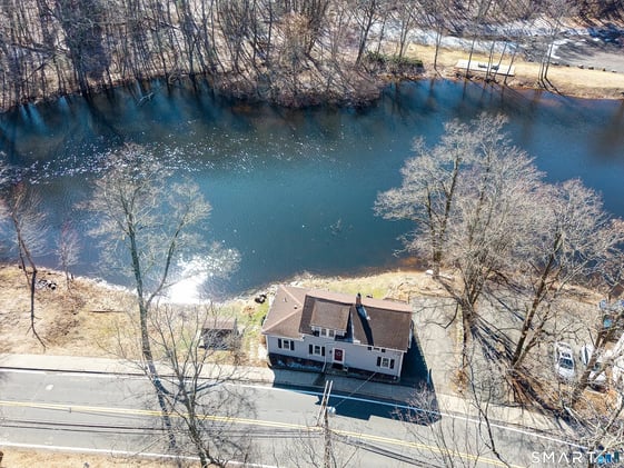 🌲 Luxury Lakes, Rivers & A-Frame Retreats