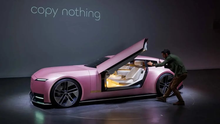 Jaguar Breaks the Internet (Again): The Visionary Type 00 Concept