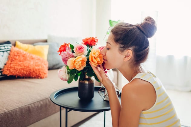 How Having Flowers at Home Impacts Your Body and Mind