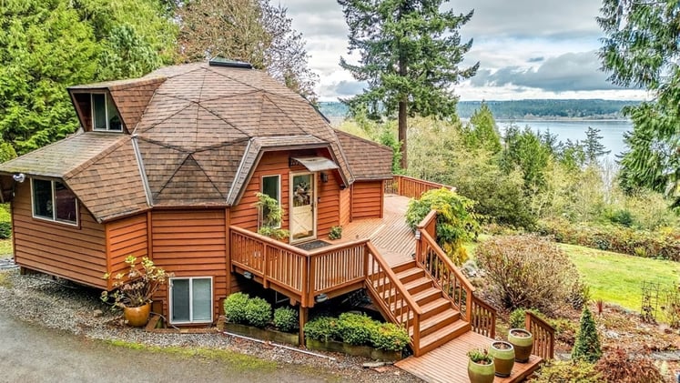 🏕️ West Coast Wealth: End Your Week with Prime STR Deals | December 5, 2025