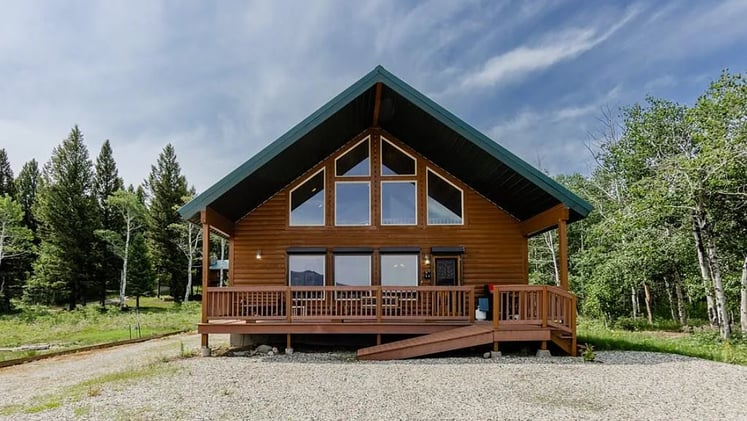 🏕️ West Coast Wealth: End Your Week with Prime STR Deals | July 11, 2025