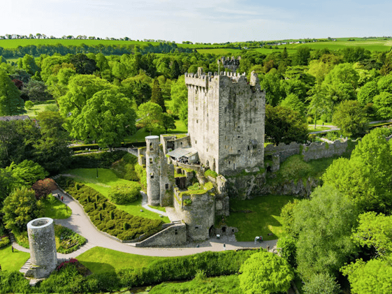 Ireland – Castles, Cliffs & Celtic Dreams