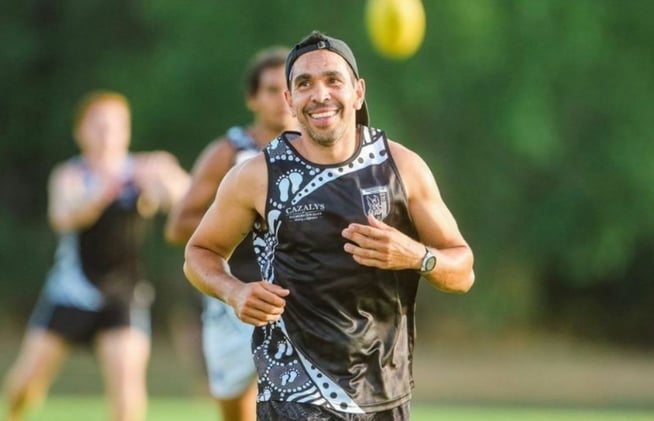 🏉 Betts Calls Out Crows Camp