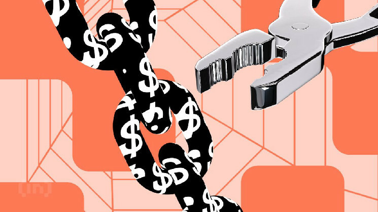 “Is My Money Safe?” Skyrockets to #1 in US – Are Your Finances Truly Secure?