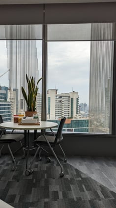 🏢 4 Things I Learned Working in Corporate That Nobody Told Me