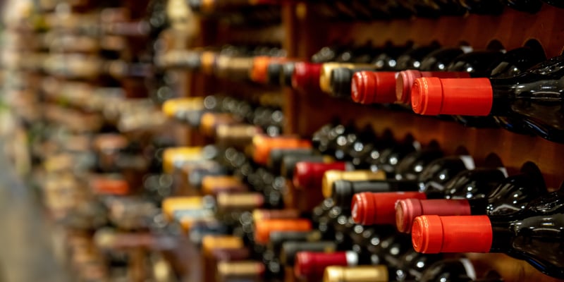 🍷 El vino se queda sin brindar