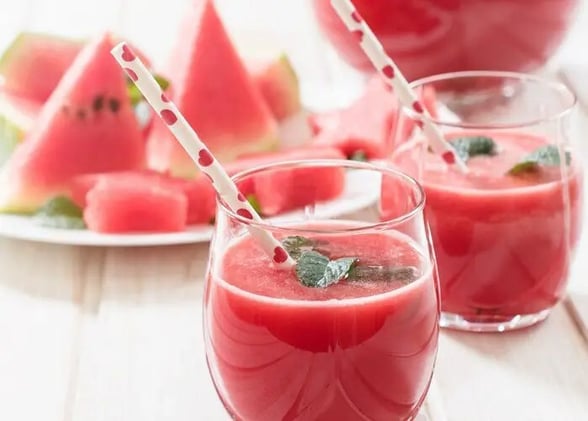 10 frutas, 10 tragos