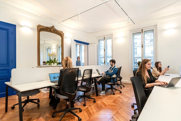 328 m2 de bureaux à louer